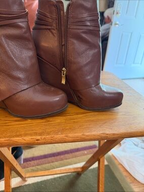 Brown Women's Ankle Boots with Side Zip